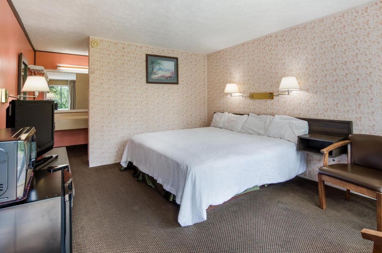 Motel Americas Value 2*